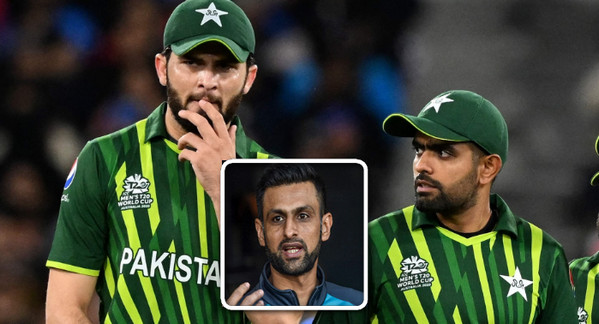 বাবরকে বাদ দিয়ে পাকিস্তান দলে নতুন অধিনায়কের কথা জানালেন শোয়েব মালিক