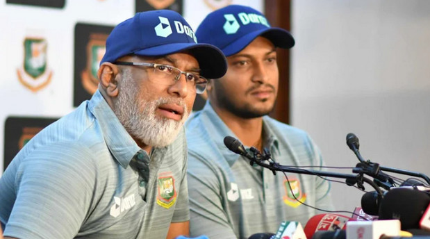 অবশেষে সাকিবের ইনজুরি নিয়ে মুখ খুললেন কোচ হাথুরু