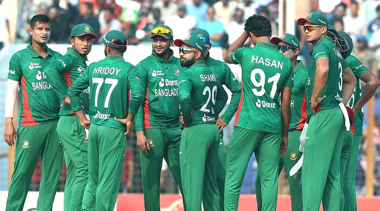 চরম দুঃসংবাদঃ বিশ্বকাপে তারকা ক্রিকেটার হারাতে যাচ্ছে বাংলাদেশ