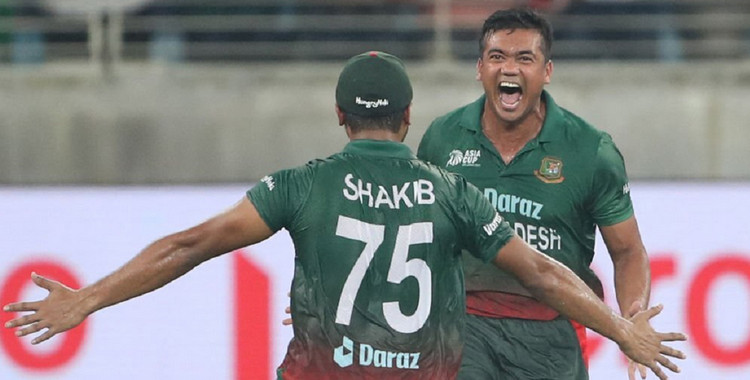 টাইগার শিবিরে জোড়া দুঃসংবাদঃ প্রোটিয়াদের বিপক্ষে অনিশ্চিত তাসকিন-সাকিব