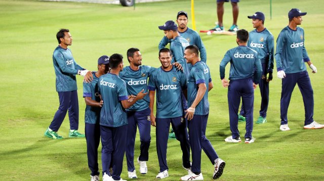 ব্যর্থতায় ঢেকে যাওয়া বাংলাদেশ শিবিরে নতুন তারার মেলা 