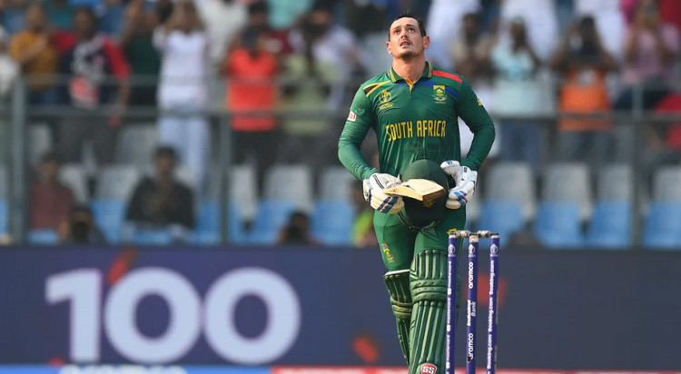 ১৭৪ করা ডি কককে ফেরালেন হাসান, দেখুন সর্বশেষ স্কোর