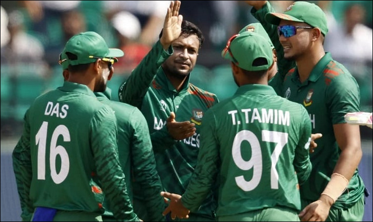 ইংল্যান্ডের চরম হারে বিশ্বকাপে বাংলাদেশের দারুন সুখবর