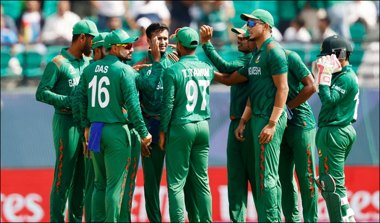 বিশ্বকাপে টানা হারর পরে মুখ খুললেন বাংলাদেশের প্রথম কোচ