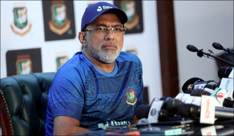 অবশেষে নিজের দোষ স্বীকার করলেন হাথুরুসিংহে