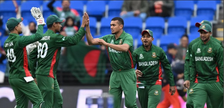 অস্ট্রেলিয়ার বিপক্ষে বাংলাদেশের একাদশে ৩ পরিবর্তন, দেখে নিন স্কোয়াড

