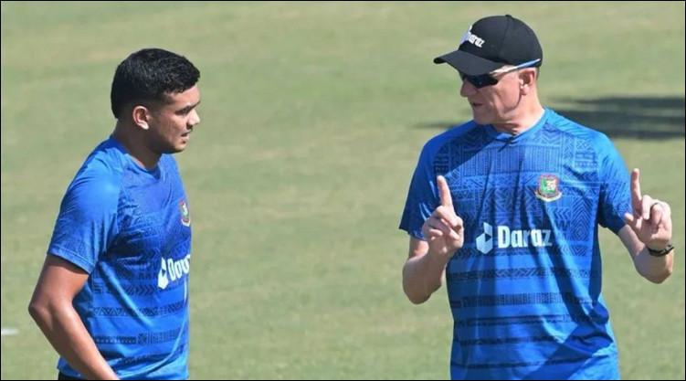 শেষ বেলায় ডোনাল্ডকে নিয়ে মুখ খুললেন তাসকিন