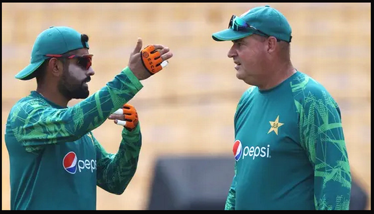 বিদেশি কোচদের নিয়ে নতুন ভাবনা পিসিবির