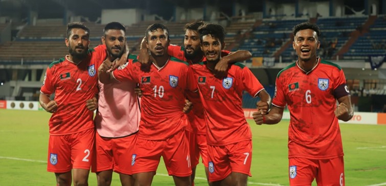 একাধিক পরিবর্তন নিয়ে মাঠে নামছে বাংলাদেশ, দেখে নিন একাদশ

