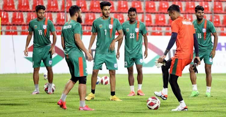 পূর্ণ ৩ পয়েন্টের আশায় মাঠে নামছে বাংলাদেশ 