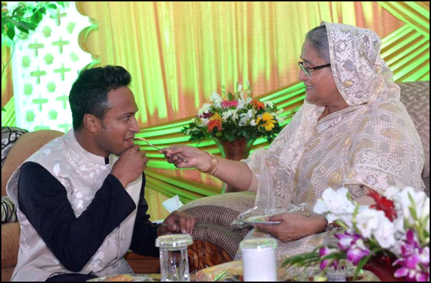 যে কারনে হঠাৎ প্রধানমন্ত্রীর গণভবনে সাকিব
