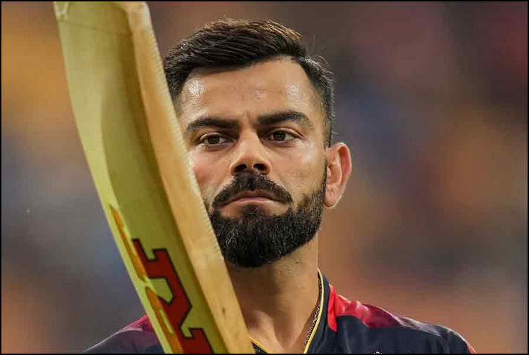 এবারের আইপিএলে ট্রফি খরা কাটাতে এবার দুর্দান্ত চমক দিচ্ছে রয়্যাল চ্যালেঞ্জার্স ব্যাঙ্গালোর
