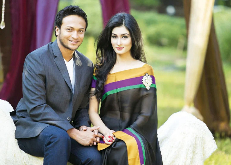 হঠাৎ সাকিবকে নিয়ে স্ত্রী শিশিরের আবেগঘন স্ট্যাটাস