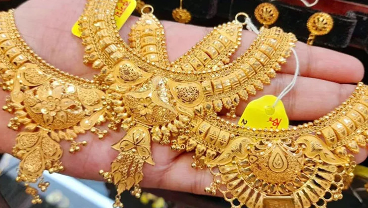 ৩ বছরের মধ্যে সর্বোচ্চ দামে এখন সোনা