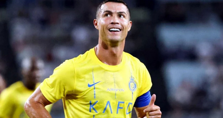 চীনে চলছে রোনালদোর জুয়ার, মুহূর্তেই শেষ সব টিকিট