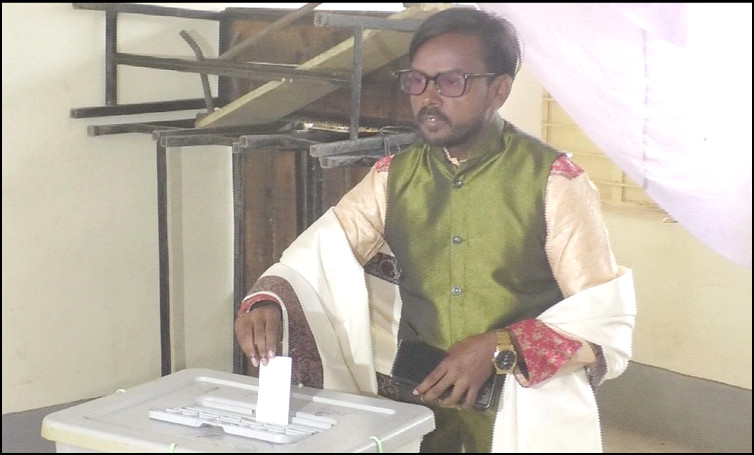 ফের জামানত হারালেন হিরো আলম