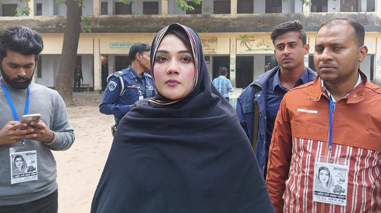 দয়াকরে কেউ ট্রল করবেন না প্লিজ : মাহি