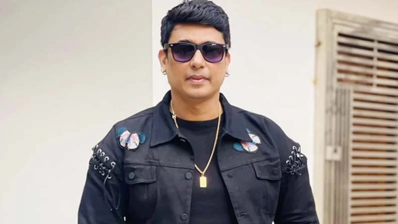 ভক্তদের জন্য নতুন খবর দিলেন জায়েদ খান