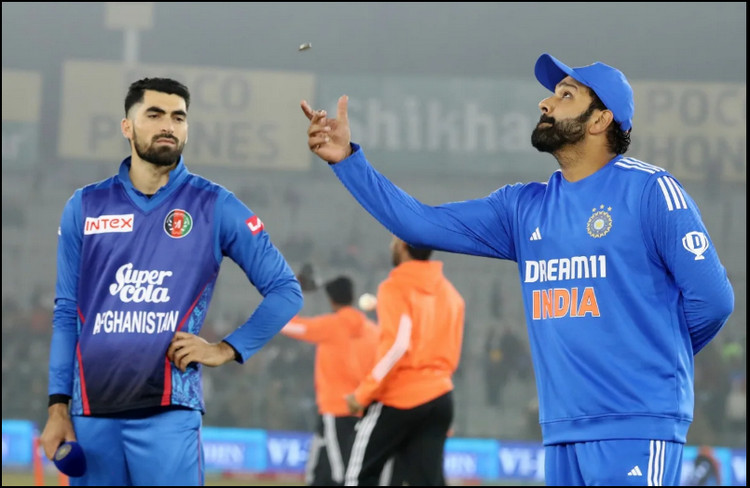 আফগানিস্তানকে উড়িয়ে দিলো ভারত