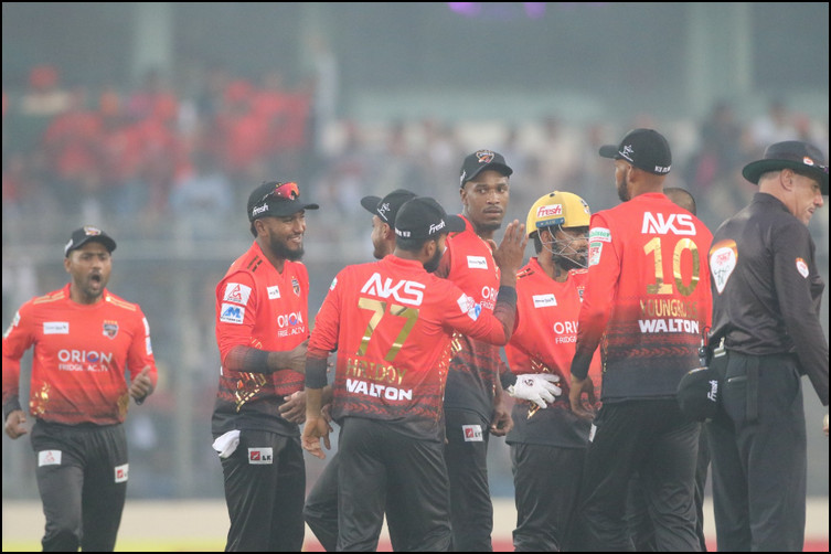কুমিল্লা ভিক্টোরিয়ান প্রথম ম্যাচে হেরে যা বললেন লিটন