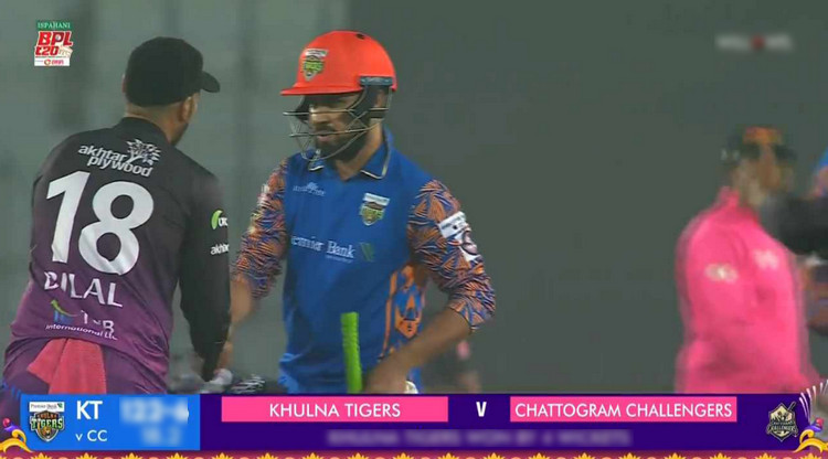 টানা ২য় পরাজয়ের স্বাদ পেল চট্টগ্রাম চ্যালেঞ্জার্স