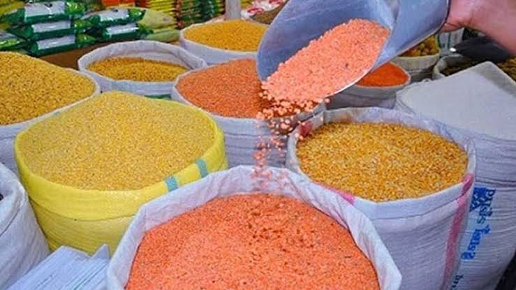 দেশের বাজারে হঠাৎ অস্থির ডালের বাজার