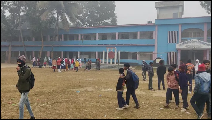 সোমবার থেকে বন্ধ থাকবে সব প্রাথমিক ও মাধ্যমিক বিদ্যালয়