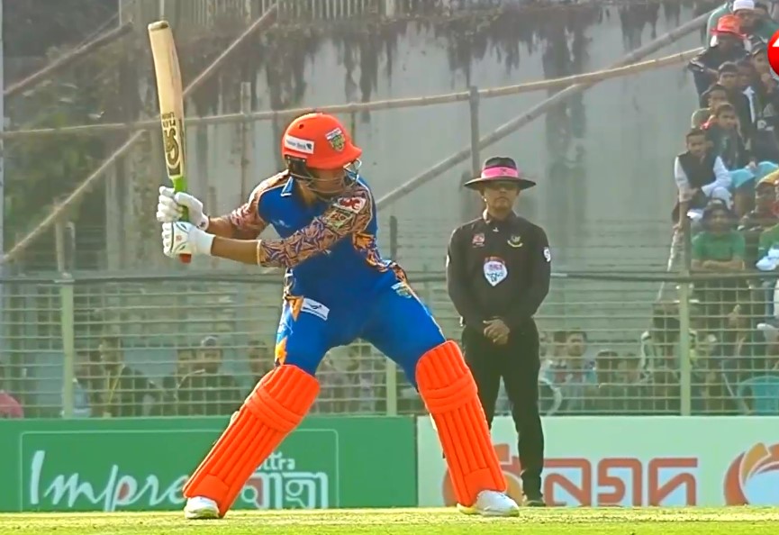 সাকিবের ফেরার ম্যাচে চ্যালেজিং টার্গেট পেলো রংপুর