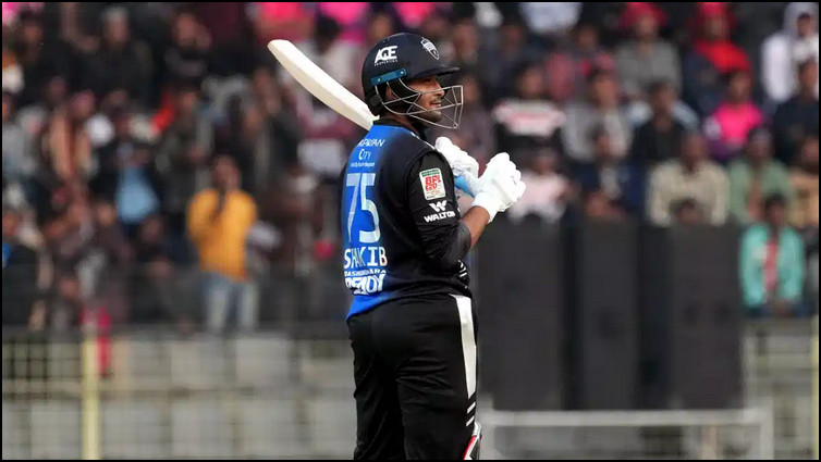 দুই থেকে আট নাম্বারে নেমে গেলেন সাকিব
