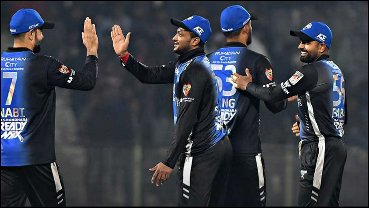 বাবর আজমসহ বিপিএল থেকে বিদায় নিচ্ছে যেসব তারকা!
