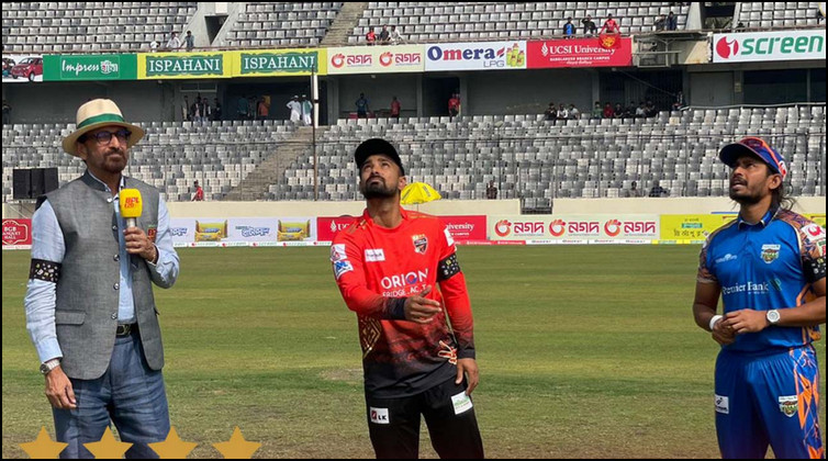 চমক ভরা একাদশ নিয়ে ব্যাটে কুমিল্লা!