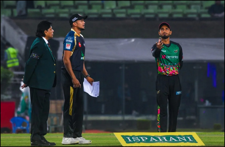বিপিএলের মাঝ পথেই যে কারণে অধিনায়ক পরিবর্তন করলো ঢাকা!