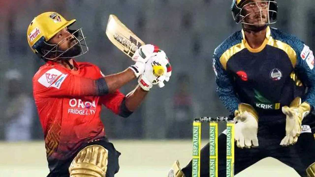 শেষ ওভারের চরম নাটকীয়টায় হৃদয়ের সেঞ্চুরির জয়!