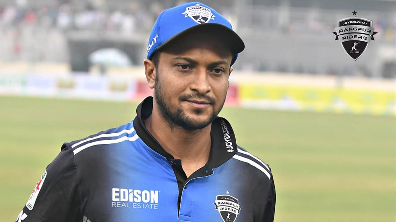 ৫ পরিবর্তনে শক্তিশালী একাদশ নিয়ে ব্যাটিংয়ে রংপুর 