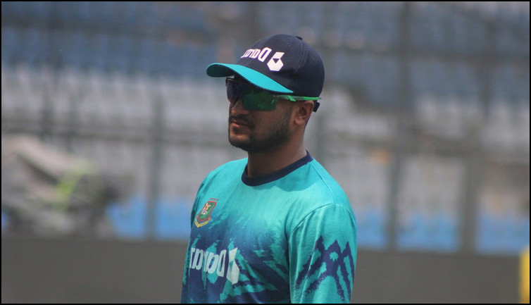 যে কারণে অধিনায়ক ছাড়লেন সাকিব জানালেন পাপন!
