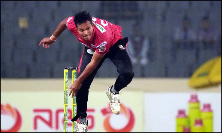 ইনজুরি থেকে ফিরেই চমক দেখালেও নির্বাচকদের নজরে পড়ছেন না সাইফউদ্দিন!