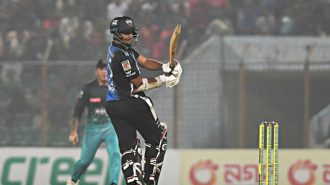 অবশেষে সাকিবের রানে ফেরার রহস্য জানালেন কোচ!