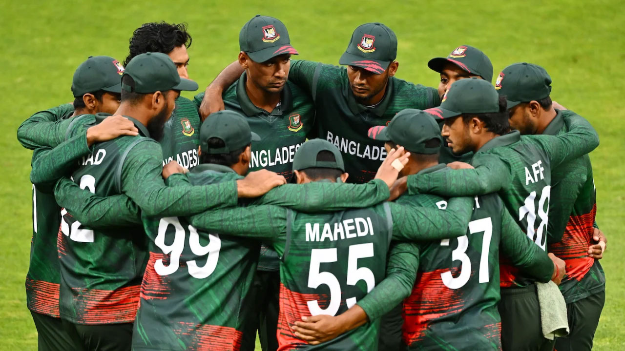 
শান্তর বেতন ৯ লাখ, দেখে নিন যার বেতন যত 