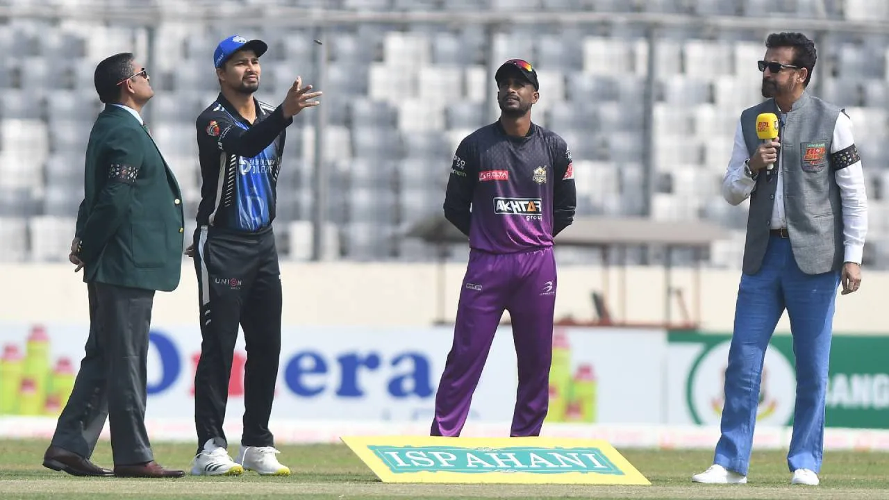 
হাইভোল্টেজ বিপিএল সহ আজ টিভিতে যেসব খেলা দেখবেন (১৯/০২/২০২৪)