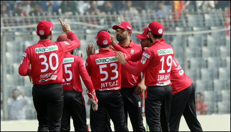 দুই তারকা ক্রিকেটার হারিয়ে নতুন শক্তি যোগ করলো বরিশাল