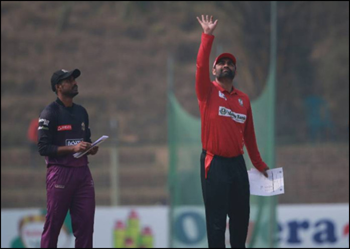 হাইভোল্টেজ এলিমিনেটর ম্যাচের টস শেষ,  দেখে নিন দুদলের চমক ভরা একাদশ