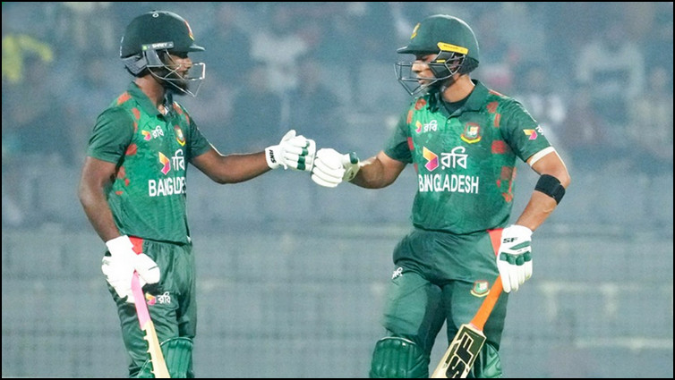 উত্তেজনাপূর্ণ ম্যাচে হারের পর জাকের-মাহমুদউল্লাহকে নিয়ে যা বললেন শান্ত