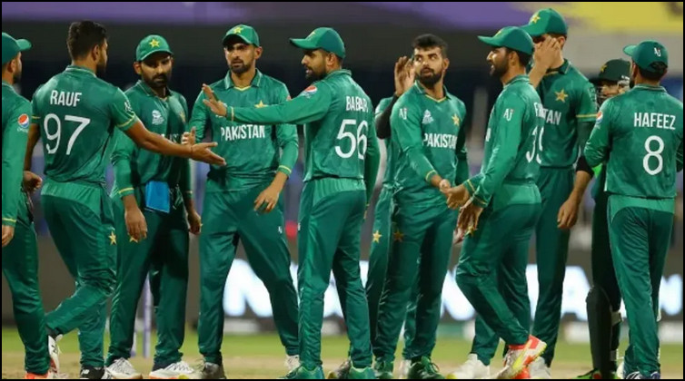 সেনাবাহিনীতে পাকিস্তানের ক্রিকেট দল দল!