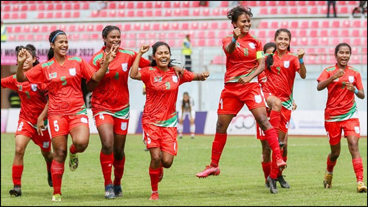 সন্তান প্রসবের মারা গেলেন বাংলাদেশ নারী ফুটবল তারকা 