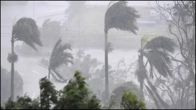 ঝড়-বৃষ্টি নিয়ে দুঃসংবাদ জানালো অবহাওয়া অফিস