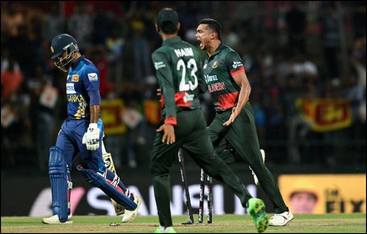 ২য় ওয়ানডেতে সেঞ্চুরির পথে তাসকিন!