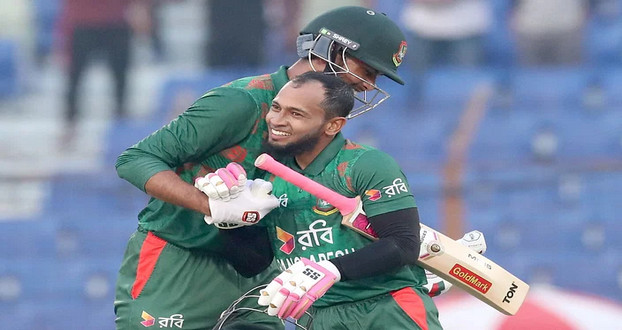 ব্যাটে ঝড় তোলার আগে রিশাদকে যা বলেছিলেন মুশফিক