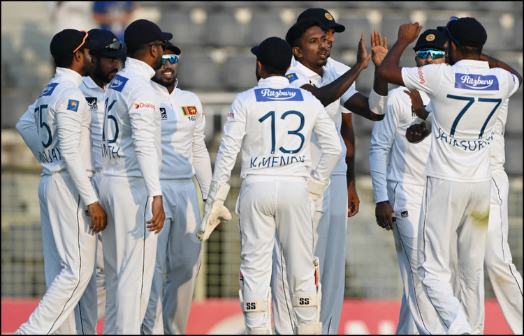 দীর্ঘ ৩৯ বছরের রেকর্ড ভেঙে, অল-আউট হওয়ার লজ্জার রেকর্ড গড়লো শ্রীলঙ্কা