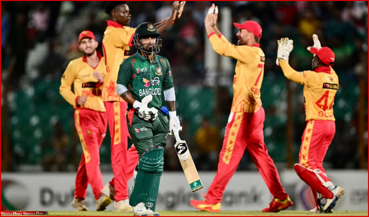 আবারও বৃষ্টি শুরু, দেখে নিন স্কোর-