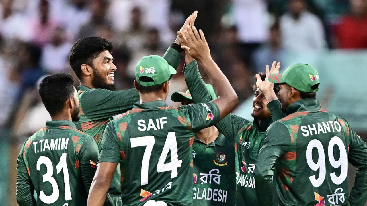 সন্ধ্যা ৬ টায় নয় ভিন্ন সময়ে জিম্বাবুয়ের মুখোমুখি হবে বাংলাদেশ, দেখে নিন এক চমক নিয়ে একাদশ 